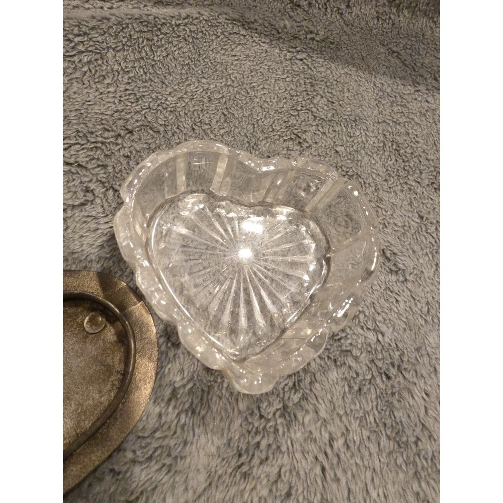 Vintage Heart Shaped Teinket Jewelry Box Glass Dish Letter L Initial Engraved‎
